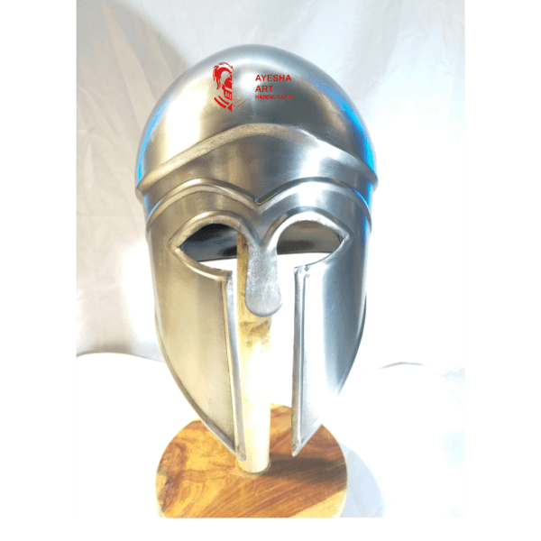 Corinthian-helmet